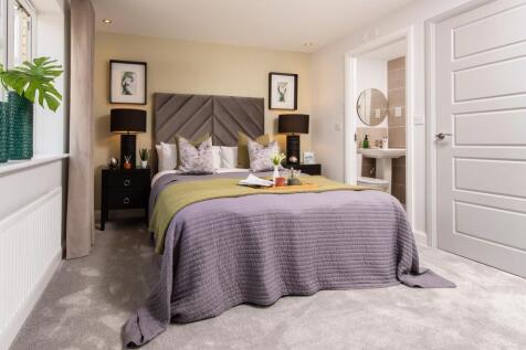Queensville Show Home Main Bedroom