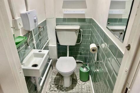 WhatsApp Image 2025-11-19 at 15.34.46_fdb720a4.jpg