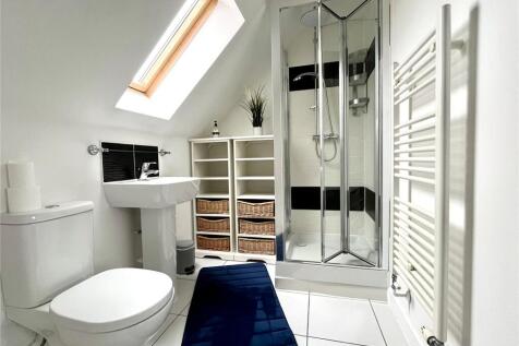 Bedroom 1 En-Suite