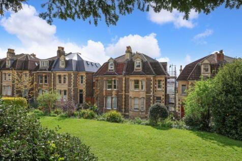 2FF 13 York Gardens 37.JPG