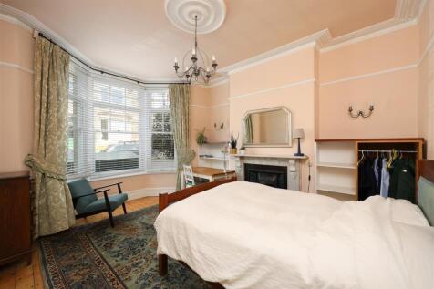 12 St Edwards Road 62.JPG