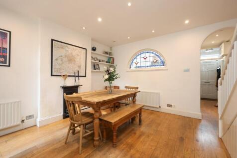 7 Southernhay Avenue 8.JPG