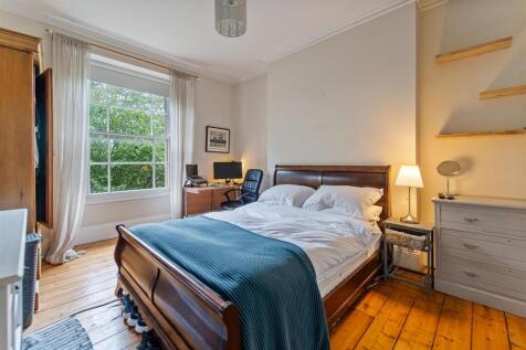 15 Elemgrove Road19.JPG