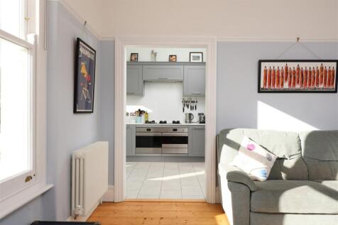 44 Logan Road 26.JPG