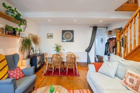 23 Greville Street36.jpg