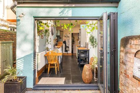 23 Greville Street61.jpg