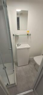 Shower  Room shot 3.jpg