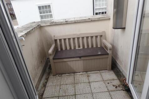 Roof Terrace1.JPG