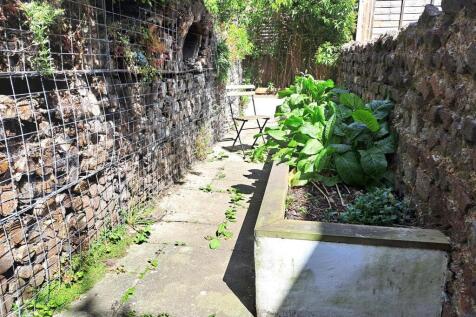 Upper Patio.jpg