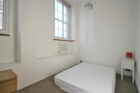 Bedroom one.jpg