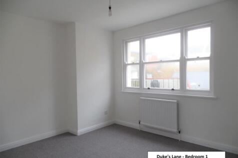 Bedroom 2.JPG