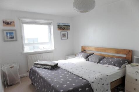 bedroom.jpg