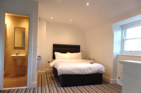 master bedroom suite.JPG