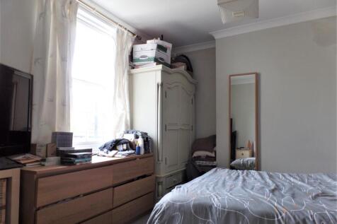 bedroom.jpg
