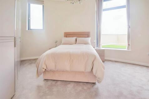 472b7864-bed2.jpg