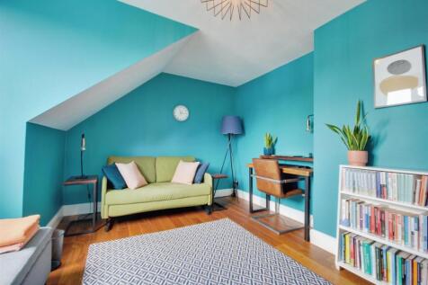 bedroom two b.jpg