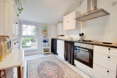 kitchen 1.jpg