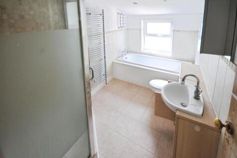 bathroom.JPG