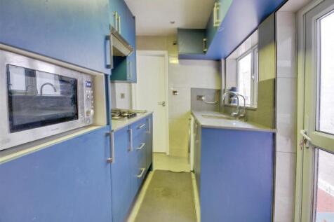 KITCHEN.jpg