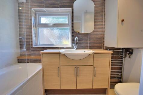 BATHROOM ASP 1.jpg