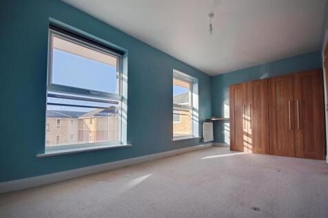 eceece63-43 20Faraday 20Crt 202nd 20Bedroom 20asp 