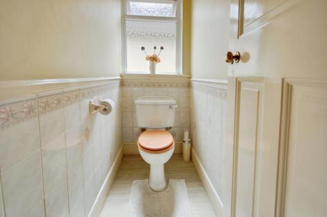 pbox-bathroom-297869.jpg