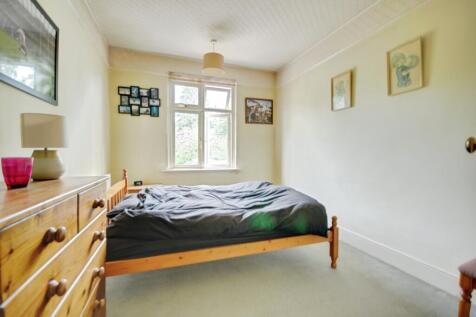 pbox-bedroom-297869.jpg