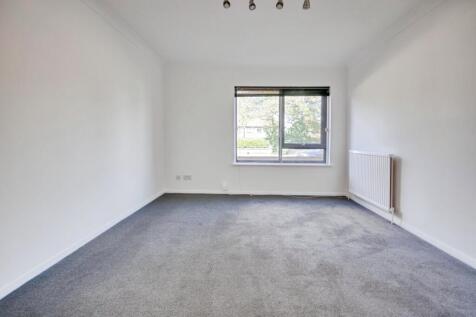 pbox-bedroom-304163.jpg