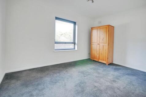 pbox-bedroom-304163.jpg