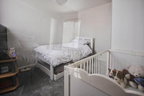pbox-bedroom-318771.jpg