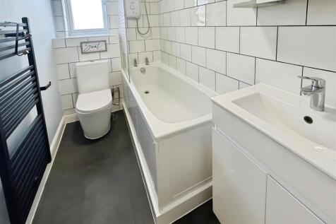 69a0545e-Bathroom.jpg