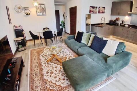pbox-living_room-325771.jpg