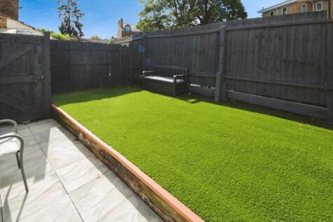 pbox-garden-333744.JPG