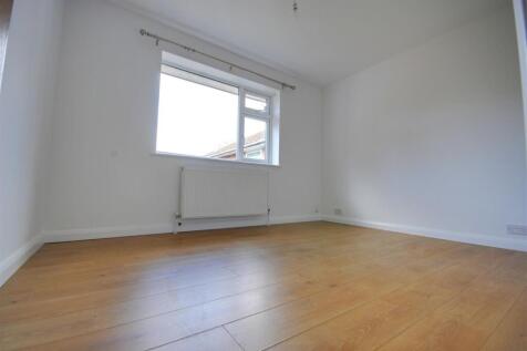Bedroom 2 asp 2.jpg