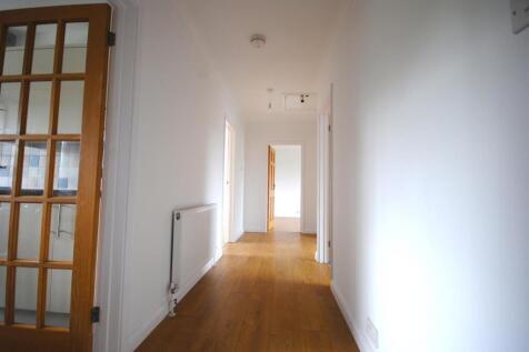 Hallway.JPG