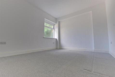 bedroom4edit.jpg