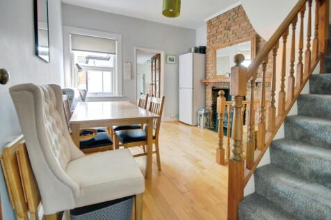 pbox-dining_room-318551.jpg