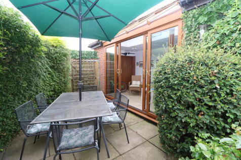 Garden  Terrace D...