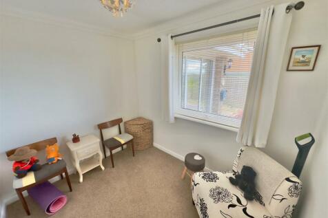 Bedroom 3.jpg