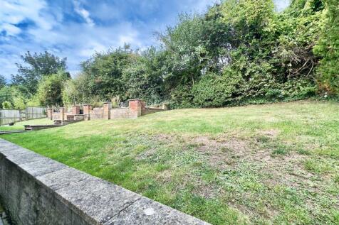 Rear Garden.jpg