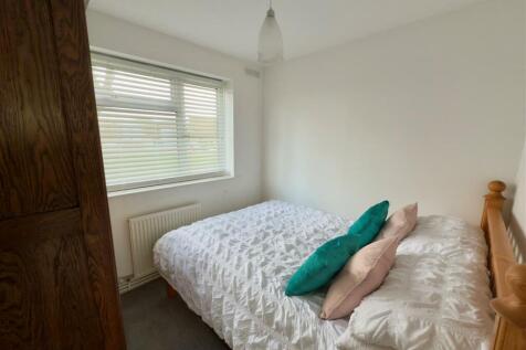 Bedroom Two.jpg