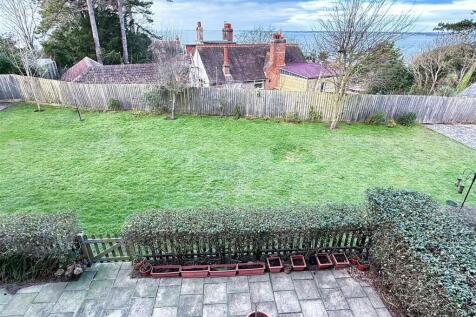 Communal Garden.jpg