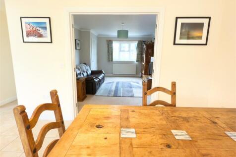 Dining Area to Living Room.jpg