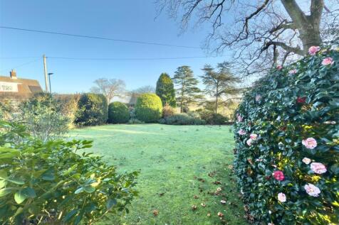Front Garden.jpg