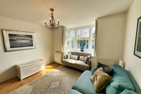Living Room.jpg