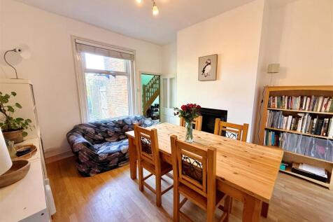 Dining Room.jpg