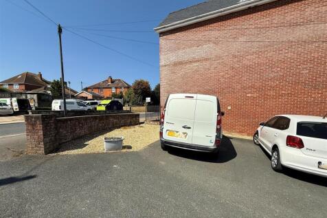 Parking.jpg