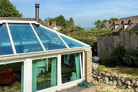 Views to The Solent.jpg