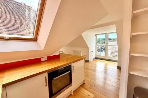 Kitchen Two.jpg