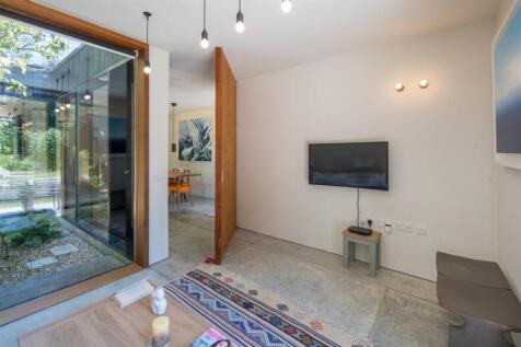 Property Image 25